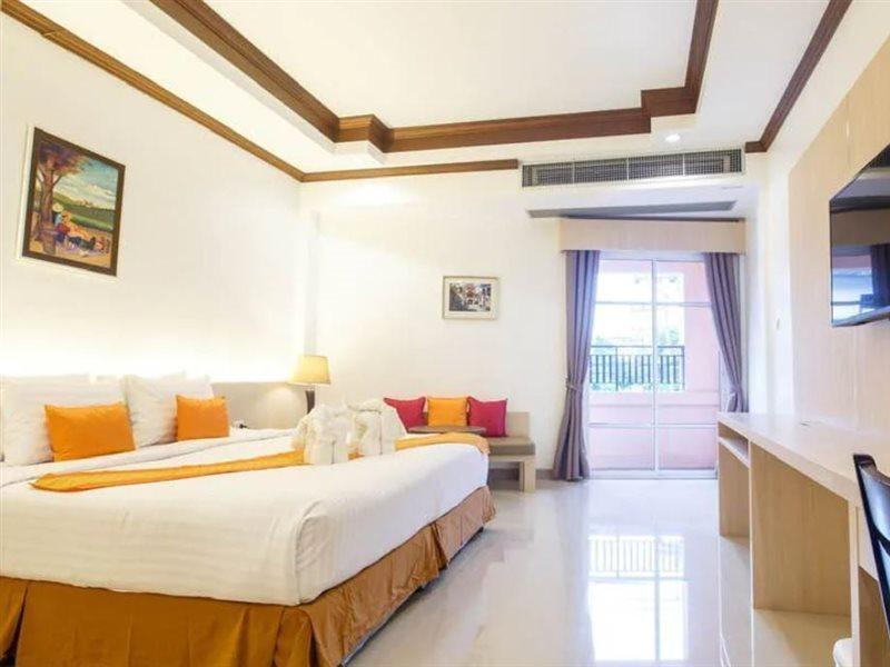 City Park Hotel Phatthalung Extérieur photo