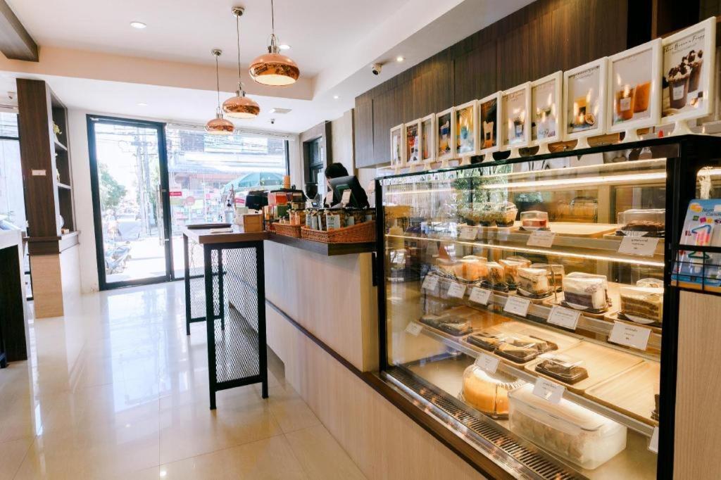 City Park Hotel Phatthalung Extérieur photo