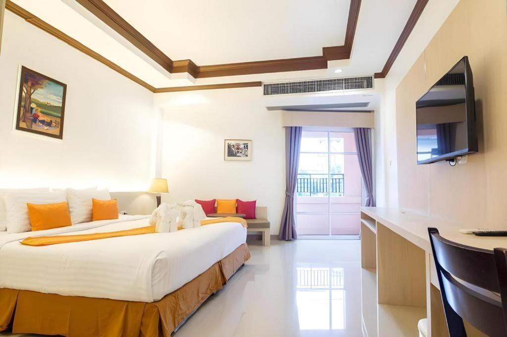 City Park Hotel Phatthalung Extérieur photo