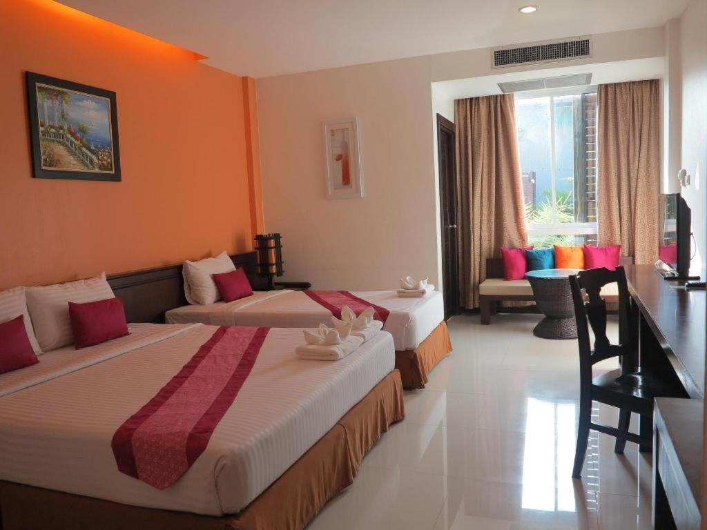 City Park Hotel Phatthalung Extérieur photo