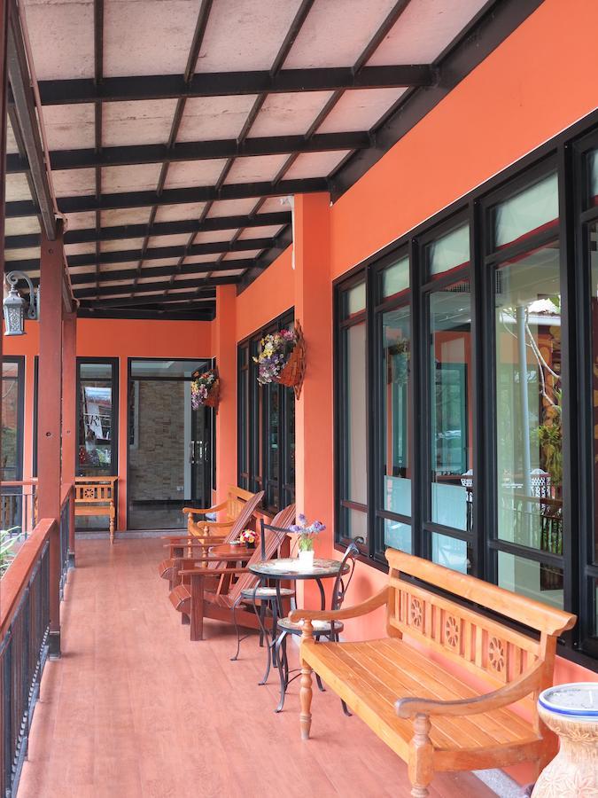 City Park Hotel Phatthalung Extérieur photo